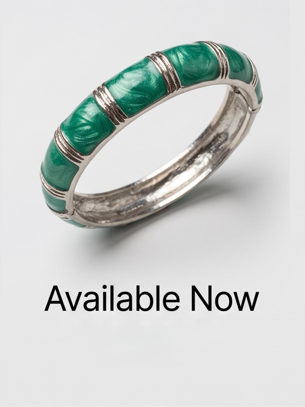 Vintage Style Green Enamel Hinged
Bangle Clamper Cuff Bracelet
